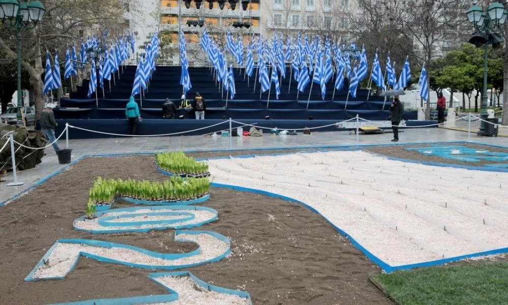 25η Μαρτίου: Έκπληξη με τον Εθνικό Ύμνο στον Ιερό Βράχο της Ακρόπολης
